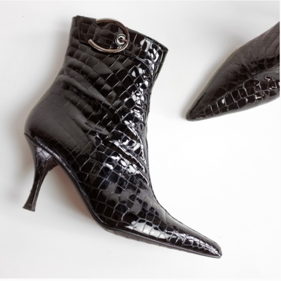 Stuart Weitzman Shoes - Stuart Weitzman Sioux Patent Croc Ankle Boots